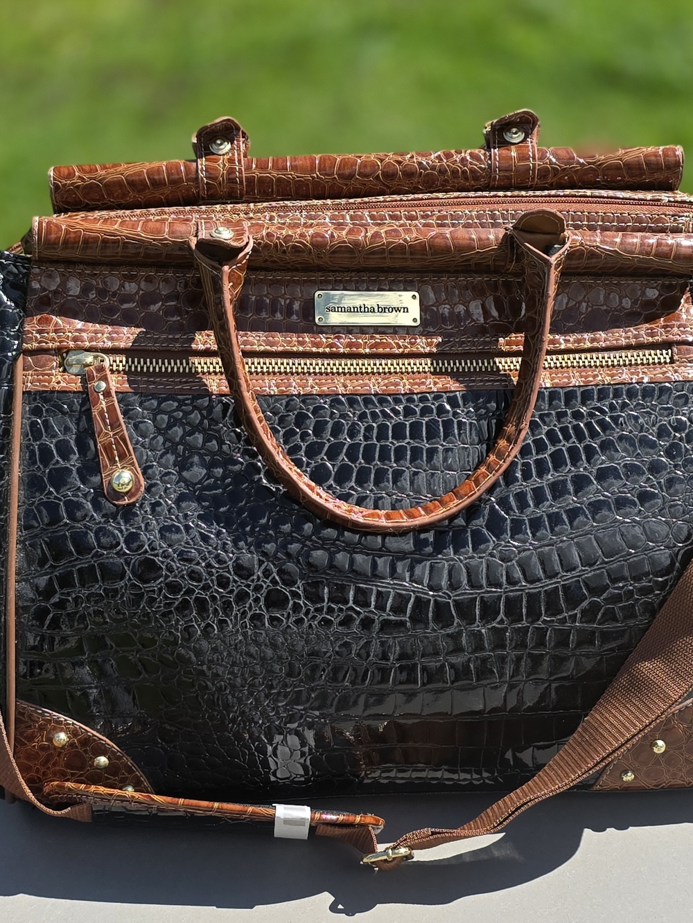 Samantha Brown Black & Brown Croc-Embossed Travel Bag